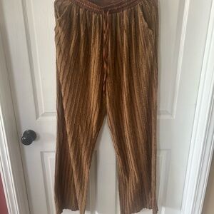 Love Brown Textured Skirt